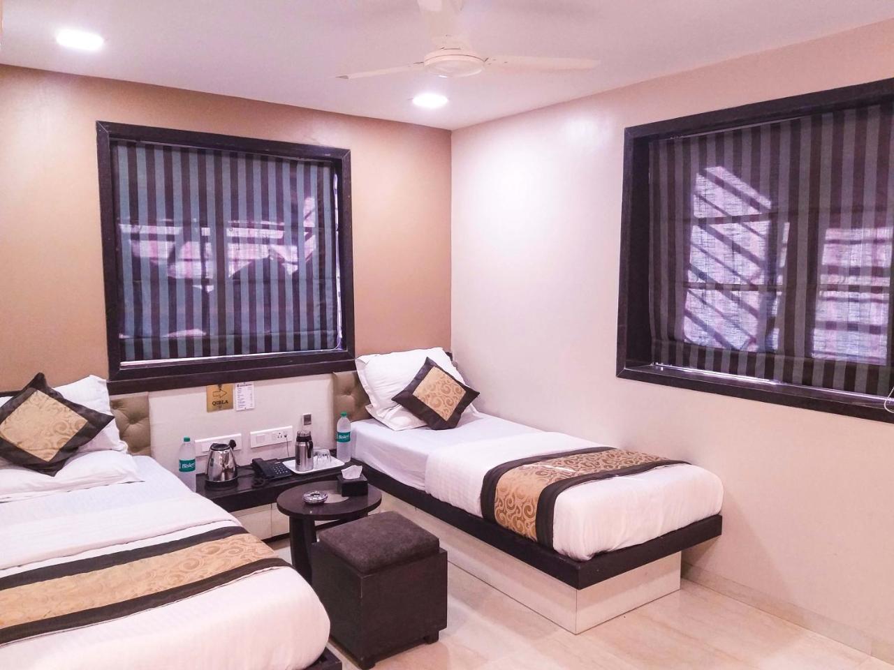 Colaba Suites - Near Taj Hotel, Мумбаї Екстер'єр фото